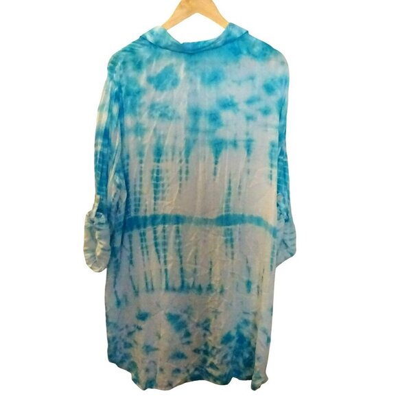 OSO Casuals Button Down Blue and White Collared Rayon Tie Dyed Long Sleeve Cover - Picture 3 of 7